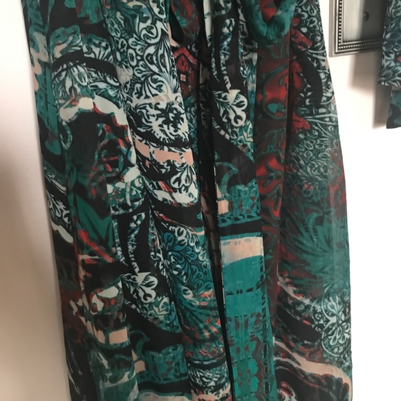 Print Maxi Dress - Picture 6 of 11